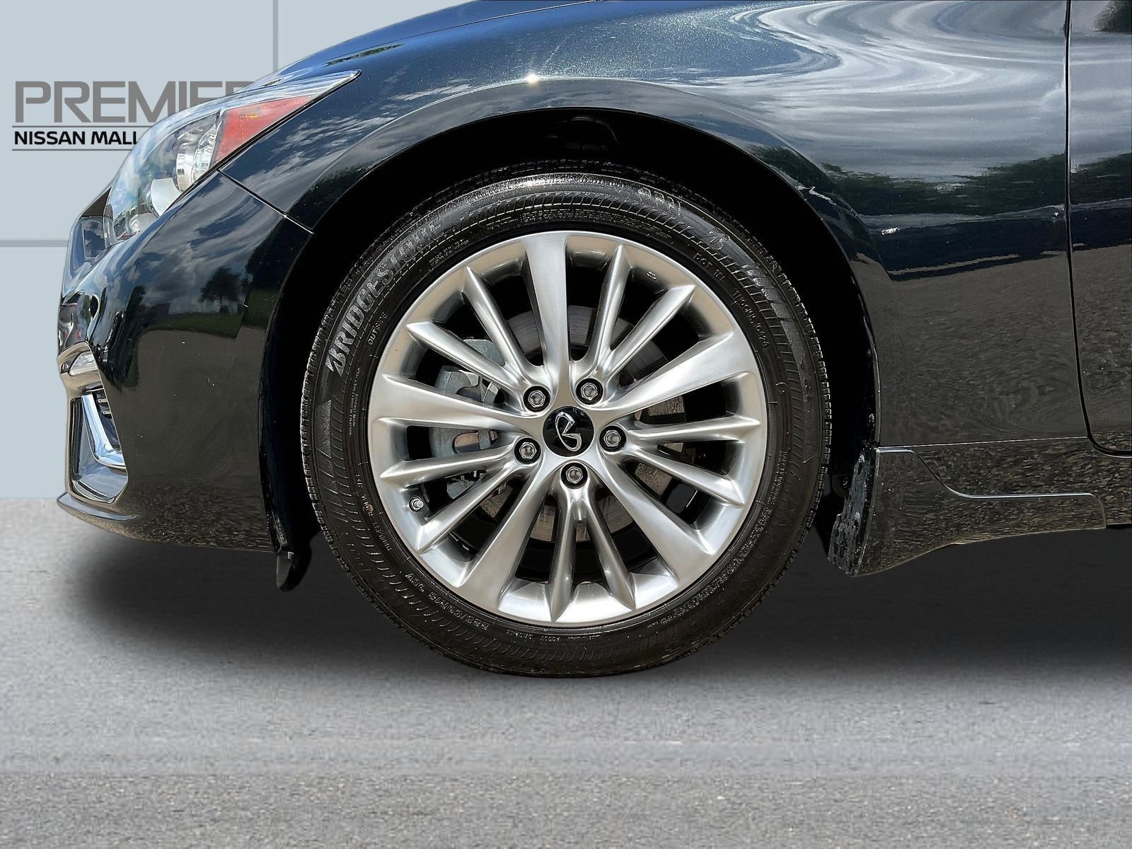 Used 2021 Black INFINITI 3.0t LUXE image 36