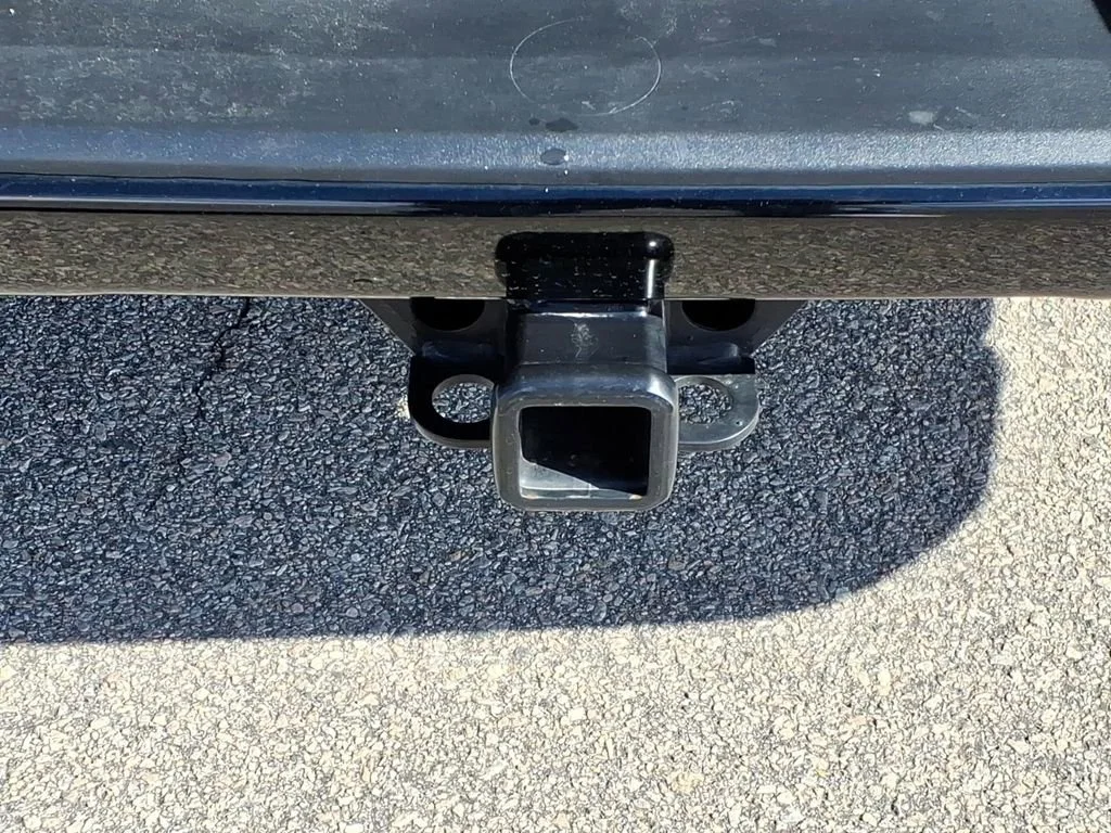 2025 GMC Sierra 1500 AT4X - Photo 9