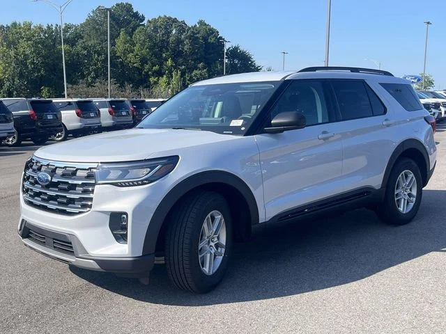 New 2026 White Ford Active image 5
