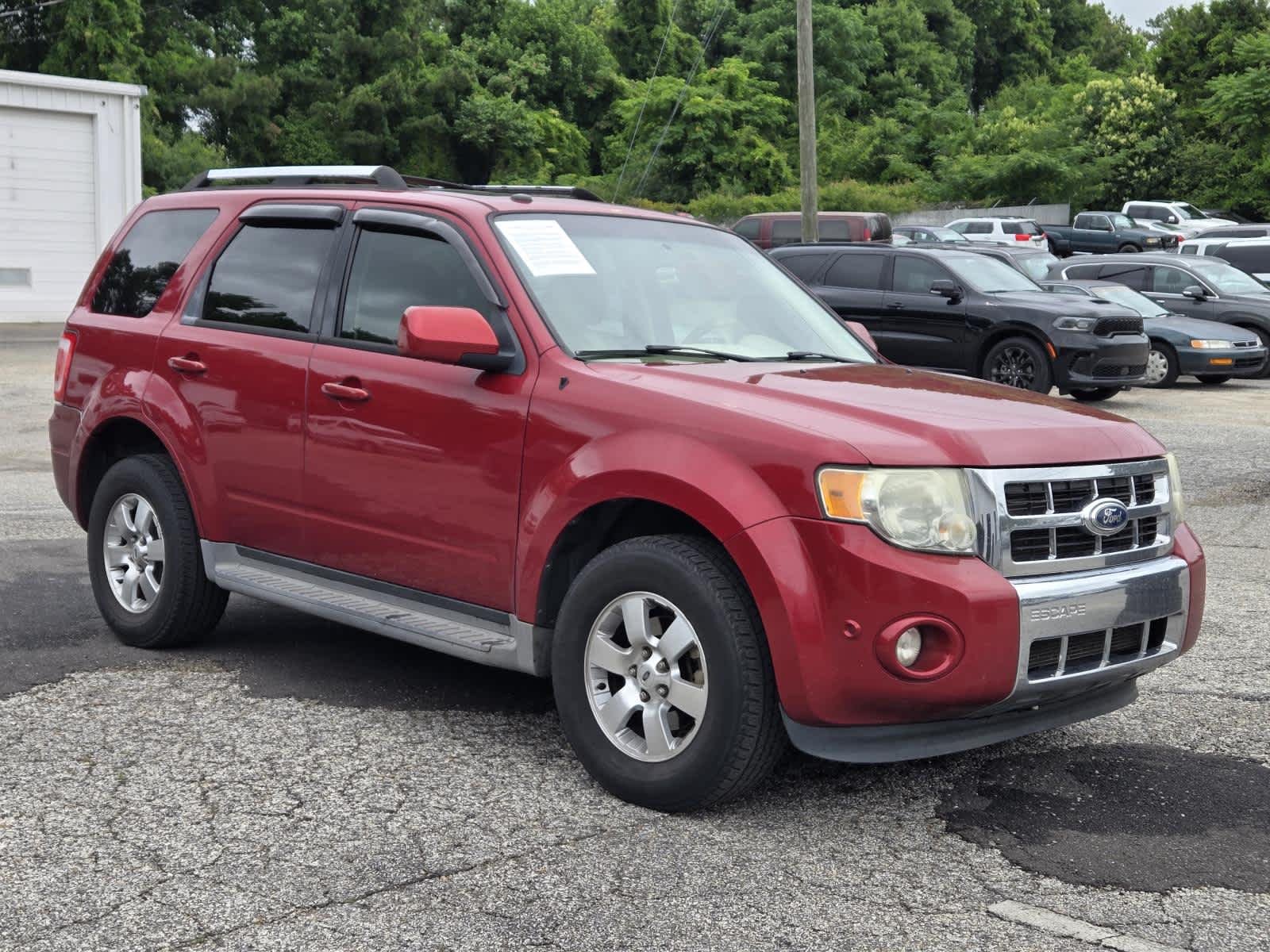 2011 Ford Escape Limited's photo