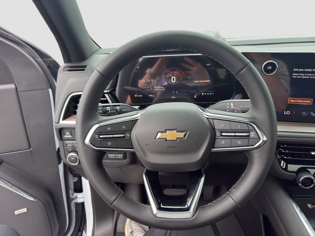 New 2026 Polar White Tricoat Chevrolet High Country image 10
