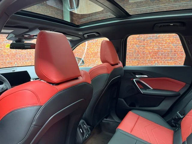 2025 BMW X1 28i - Photo 24