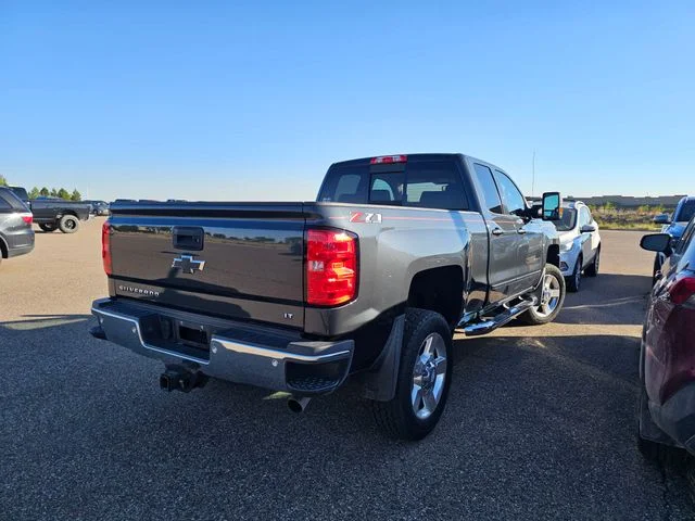 Used 2019 Graphite Metallic Chevrolet LT image 8