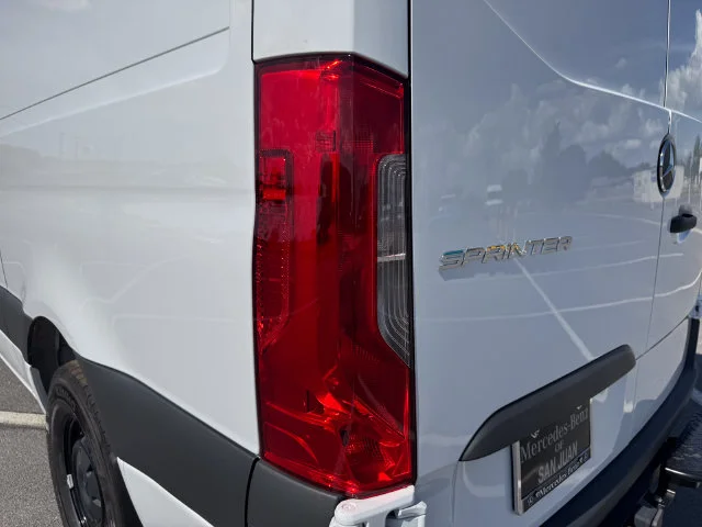 New 2026 White Mercedes-Benz Cargo 144 WB image 33