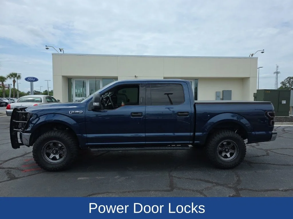 Used 2018 Blue Jeans Metallic Ford XLT image 4