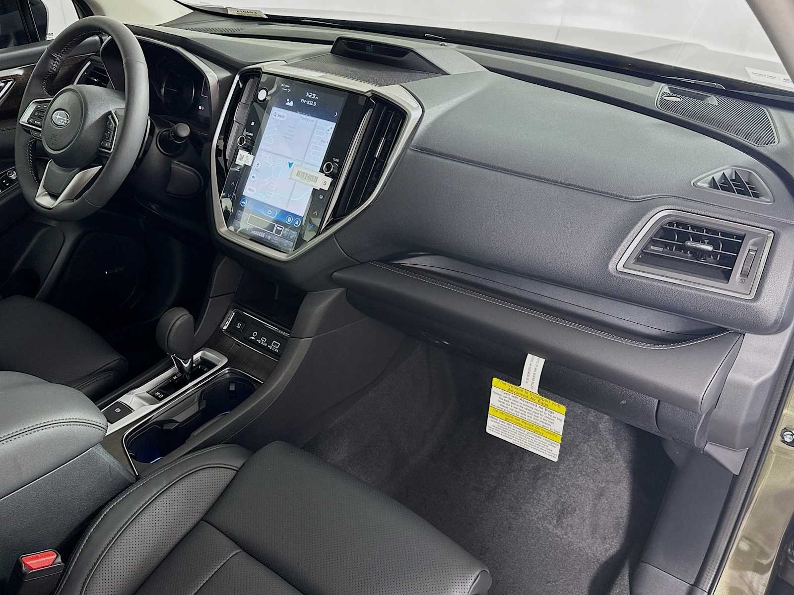 New 2026 AUTUMN GREEN METALLIC Subaru Touring 7-Passenger image 29