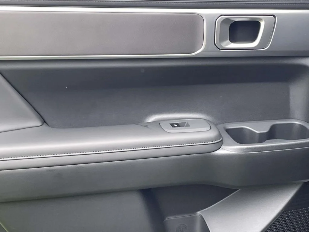 New 2026 Silver Hyundai SEL image 11