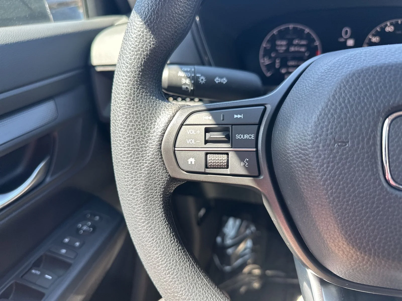 Used 2024 Gray Honda LX image 44