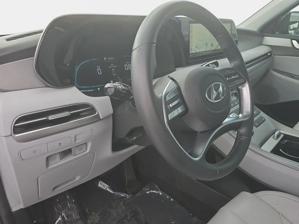 Used 2024 Red Hyundai SEL image 26
