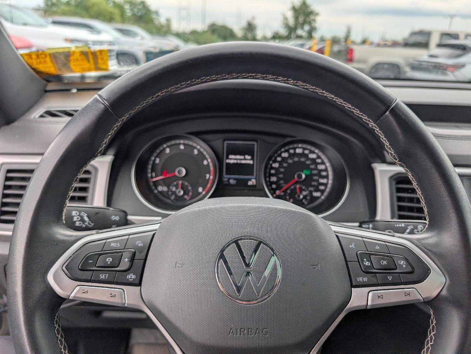 Used 2021 Pure Gray Volkswagen 3.6L V6 SE w/Technology image 10