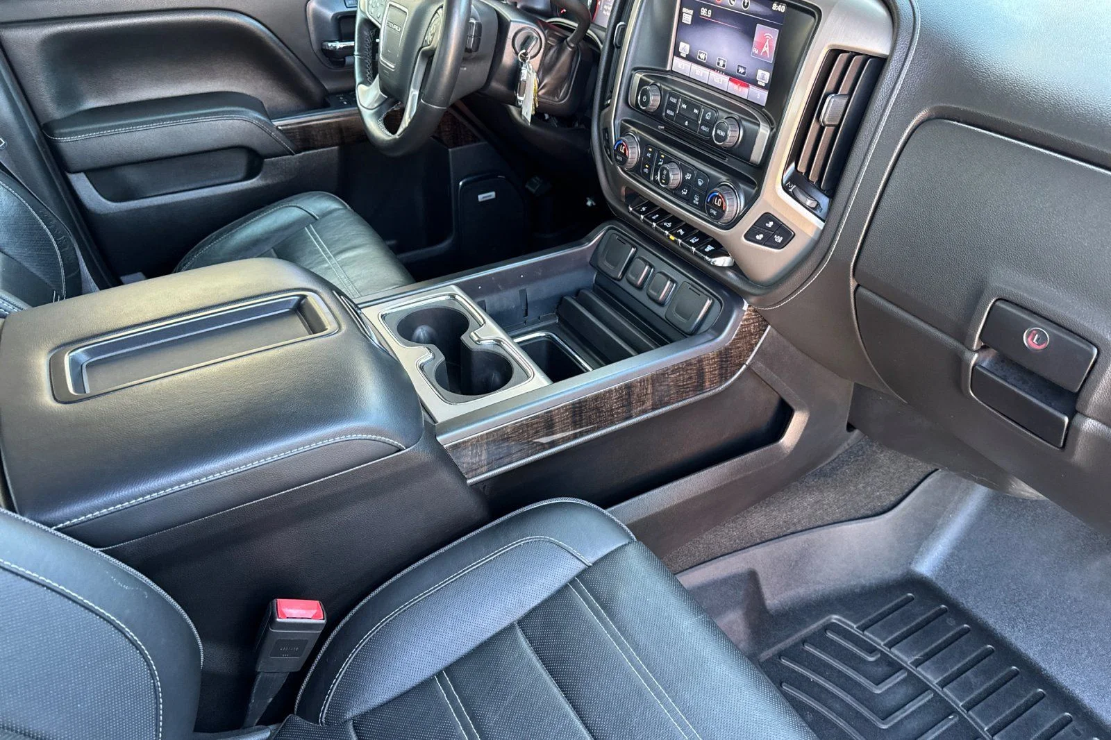 Used 2015 Onyx Black GMC Denali image 18