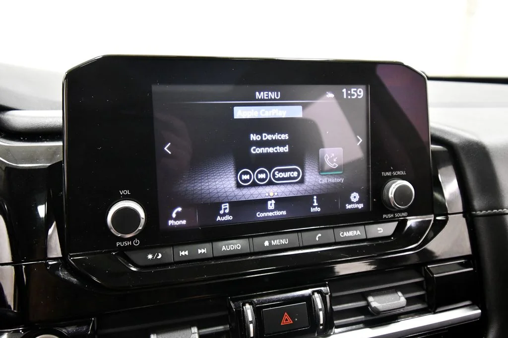 Used 2022 White Nissan SV image 24