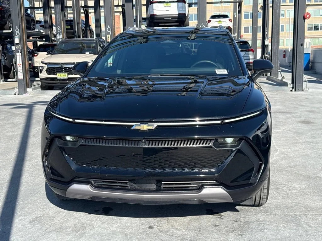 Used 2024 Chevrolet Equinox EV LT with VIN 3GN7DLRPXRS252839 for sale in Los Angeles, CA