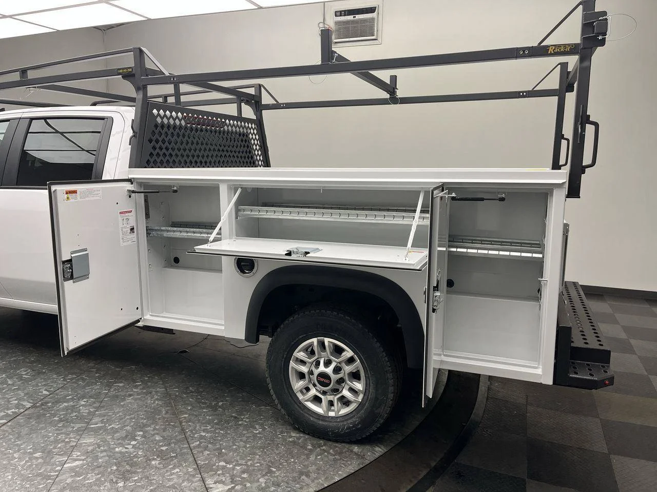 2026 GMC Sierra 2500HD Pro - Photo 26