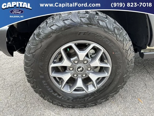 Used 2025 Beige Ford Badlands image 12
