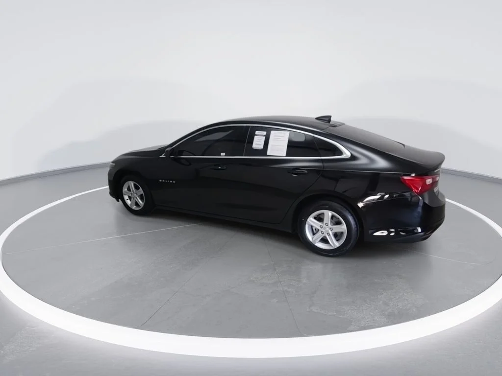 Used 2023 Black Chevrolet LS image 7