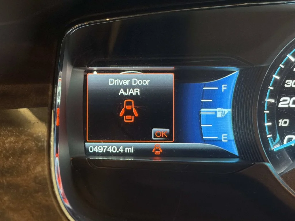 Used 2018 White Ford Limited image 20