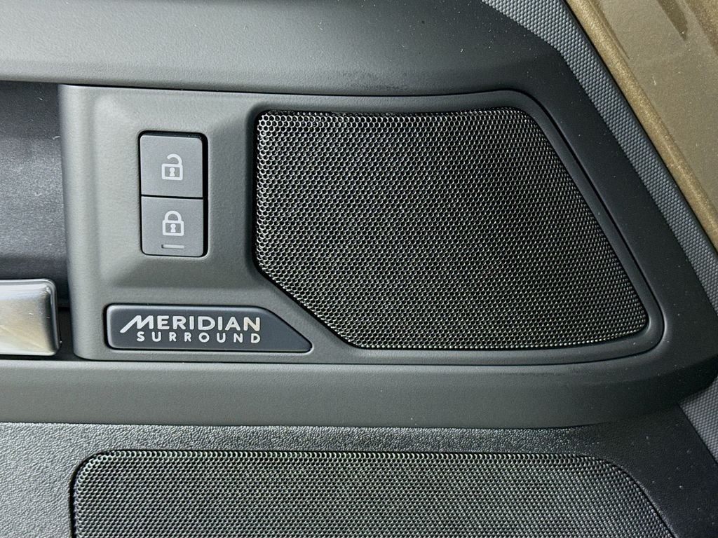 New 2026 Gondwana Stone LAND ROVER X-Dynamic SE image 20