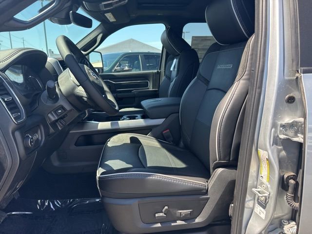 New 2026 Silver-Zynith Exterior Paint RAM Laramie image 20