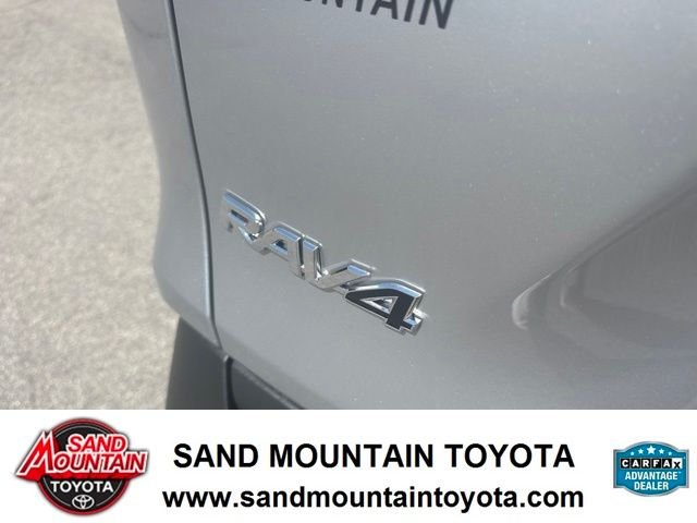 Used 2025 Silver Toyota XLE Premium image 10