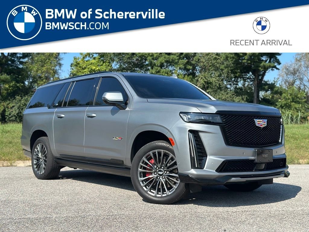 Used 2023 Silver Cadillac V-Series image 1