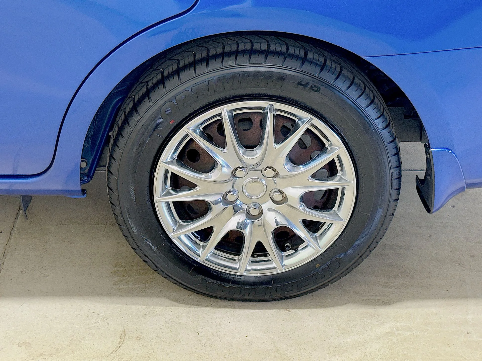 Used 2016 Blue Nissan 1.6 S+ image 28