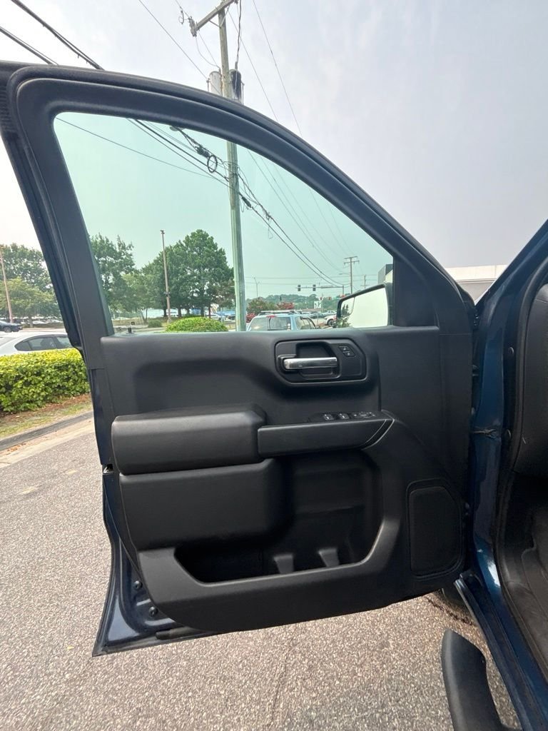 Used 2019 Blue Chevrolet Custom Trail Boss image 10