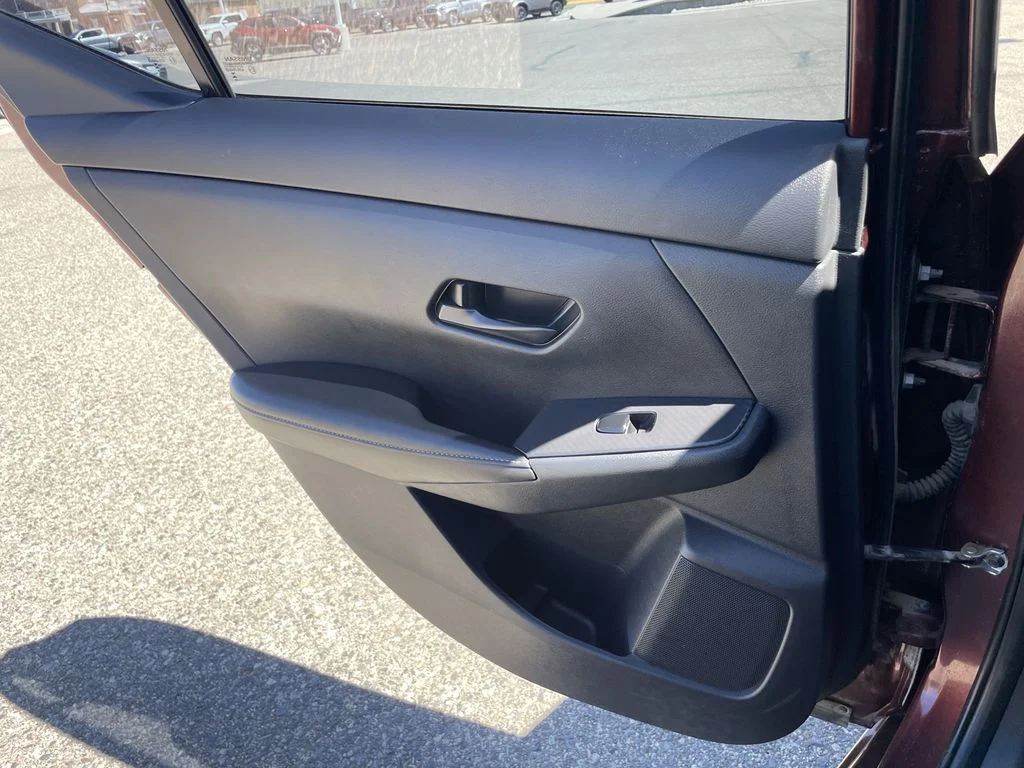 Used 2024 Rosewood Metallic Nissan SV image 14