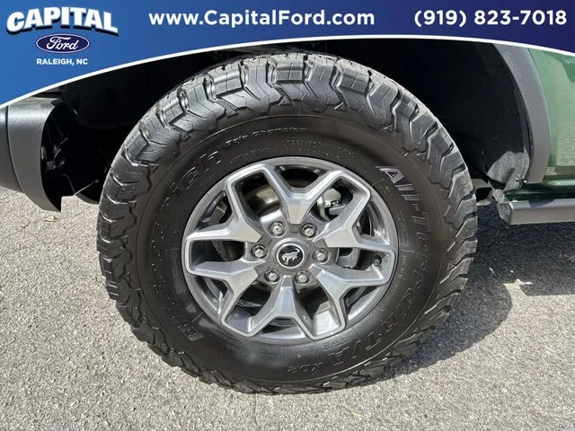 Used 2025 Green Ford Badlands image 12