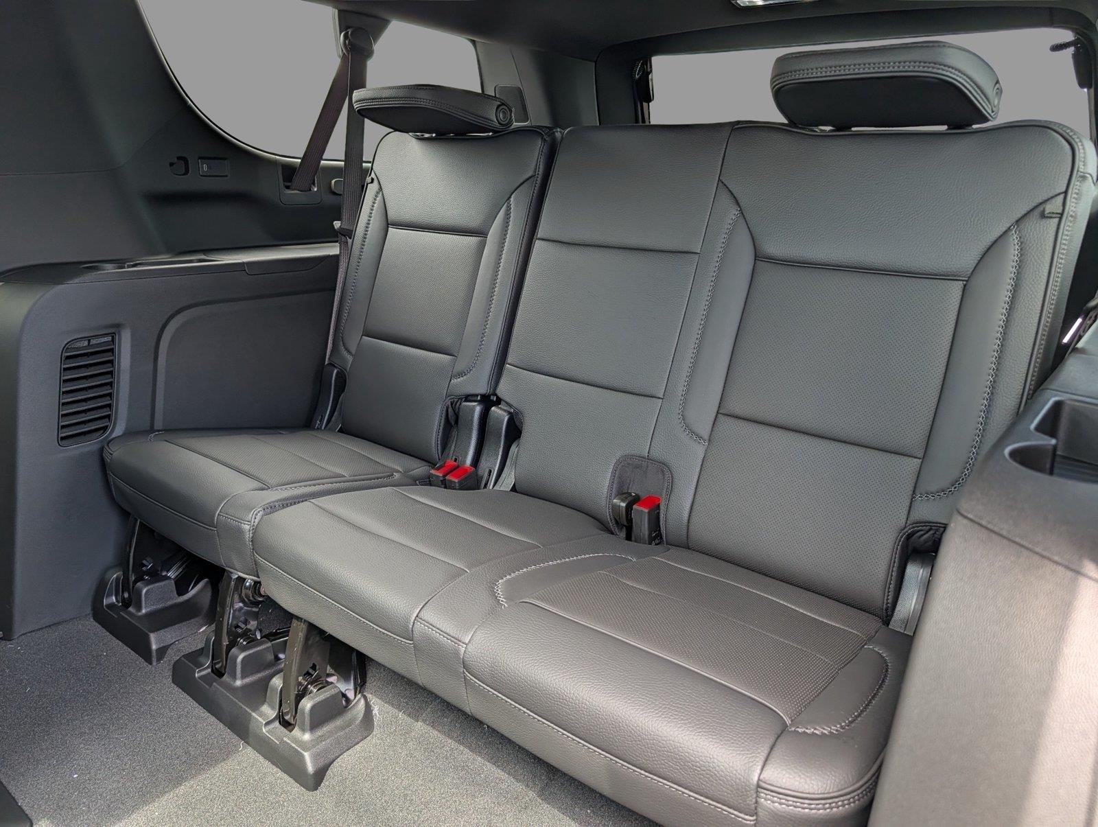 New 2026 Glacier White Tricoat GMC Denali image 34