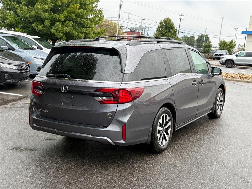 Used 2026 Modern Steel Metallic Honda EX-L image 4
