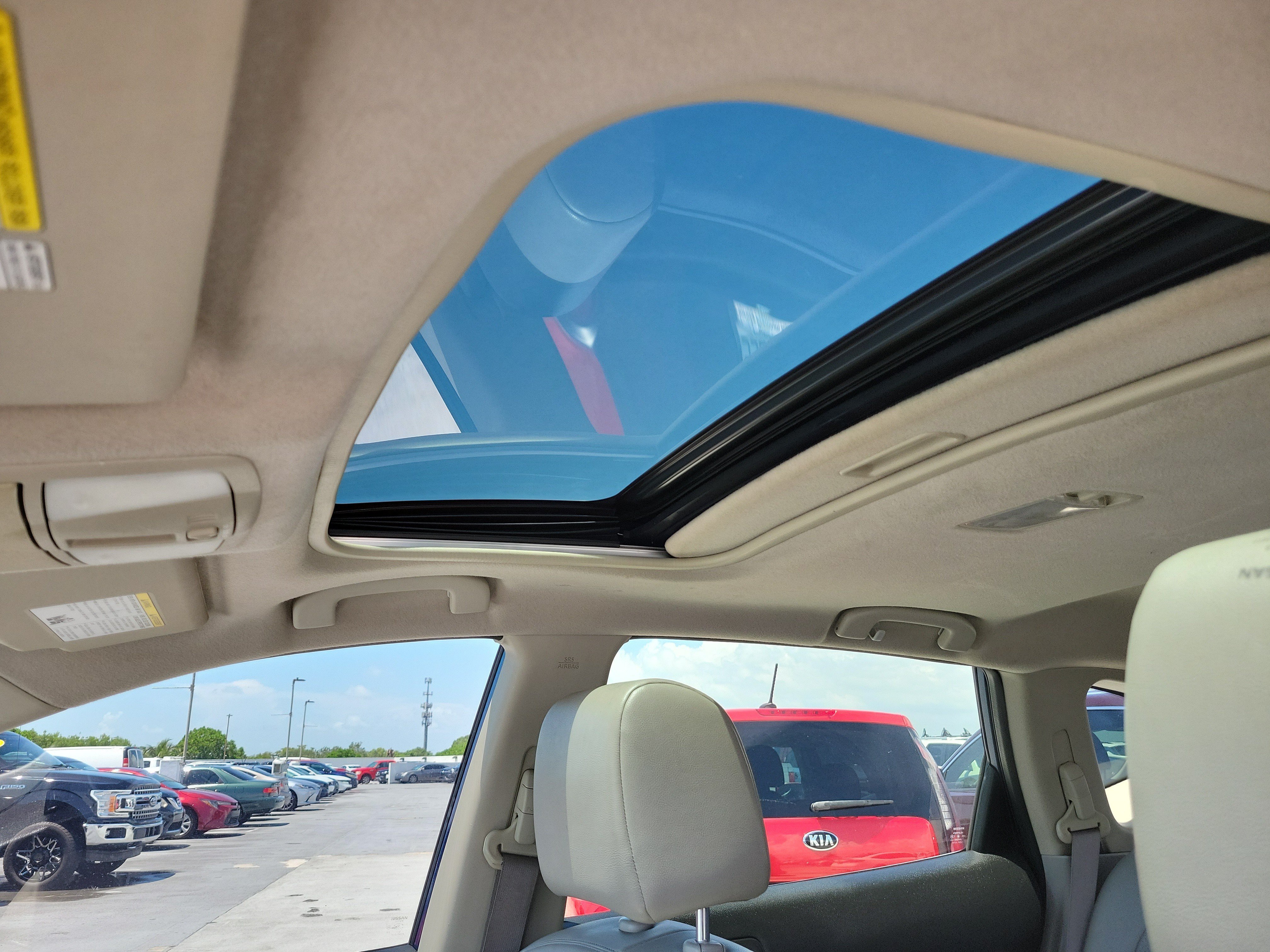 Used 2011 Indigo Blue Nissan SV image 22