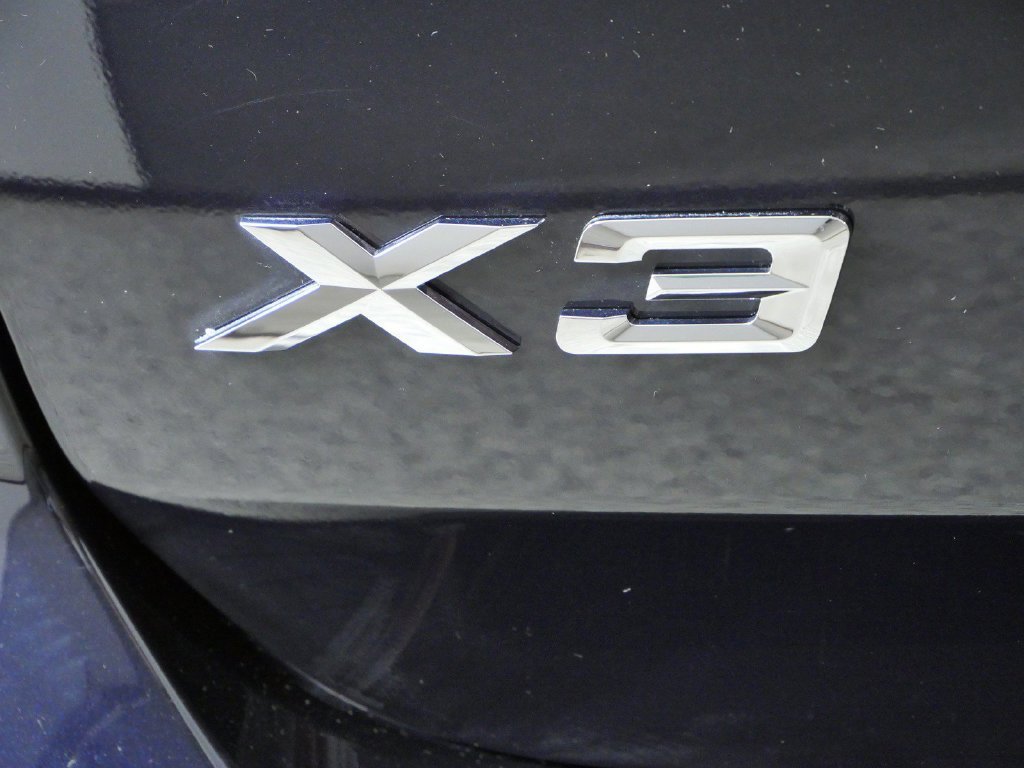 Certified Used 2024 Carbon Black Metallic BMW xDrive30i image 15