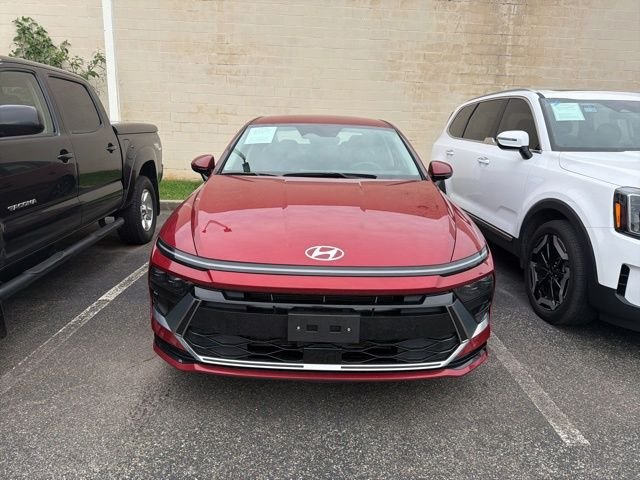 2025 Hyundai Sonata SEL's photo