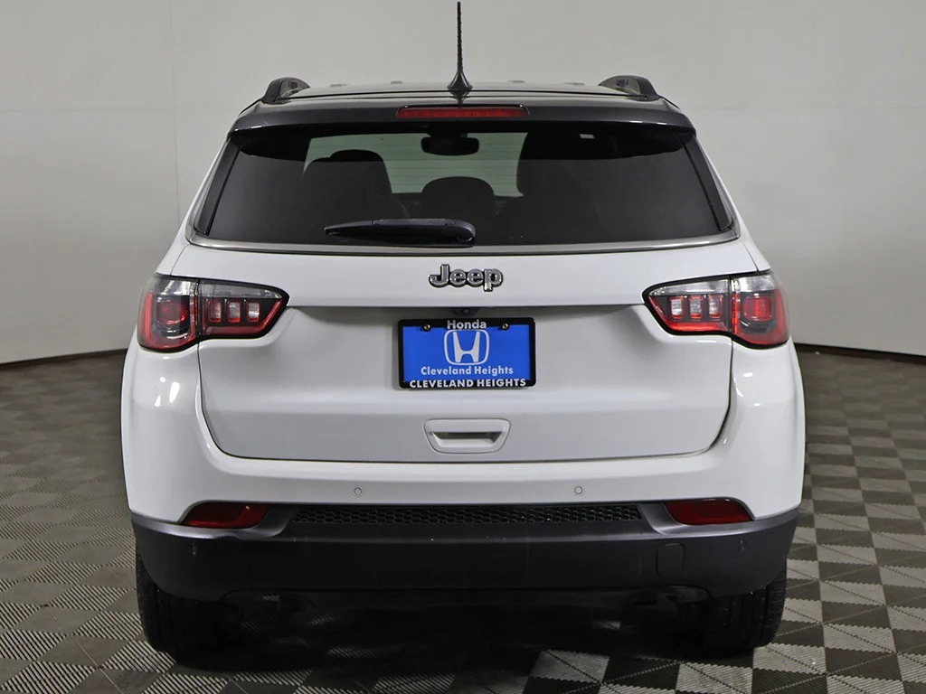 Used 2024 Bright White Clearcoat Jeep Limited image 11