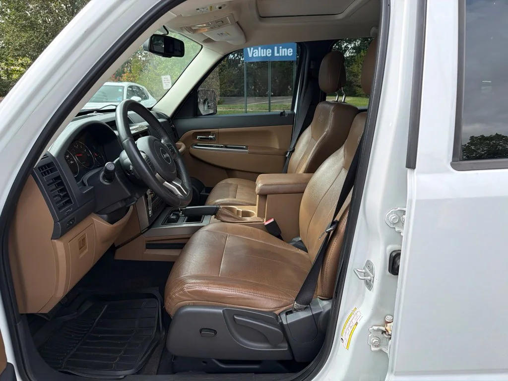 Used 2012 White Jeep Limited image 13