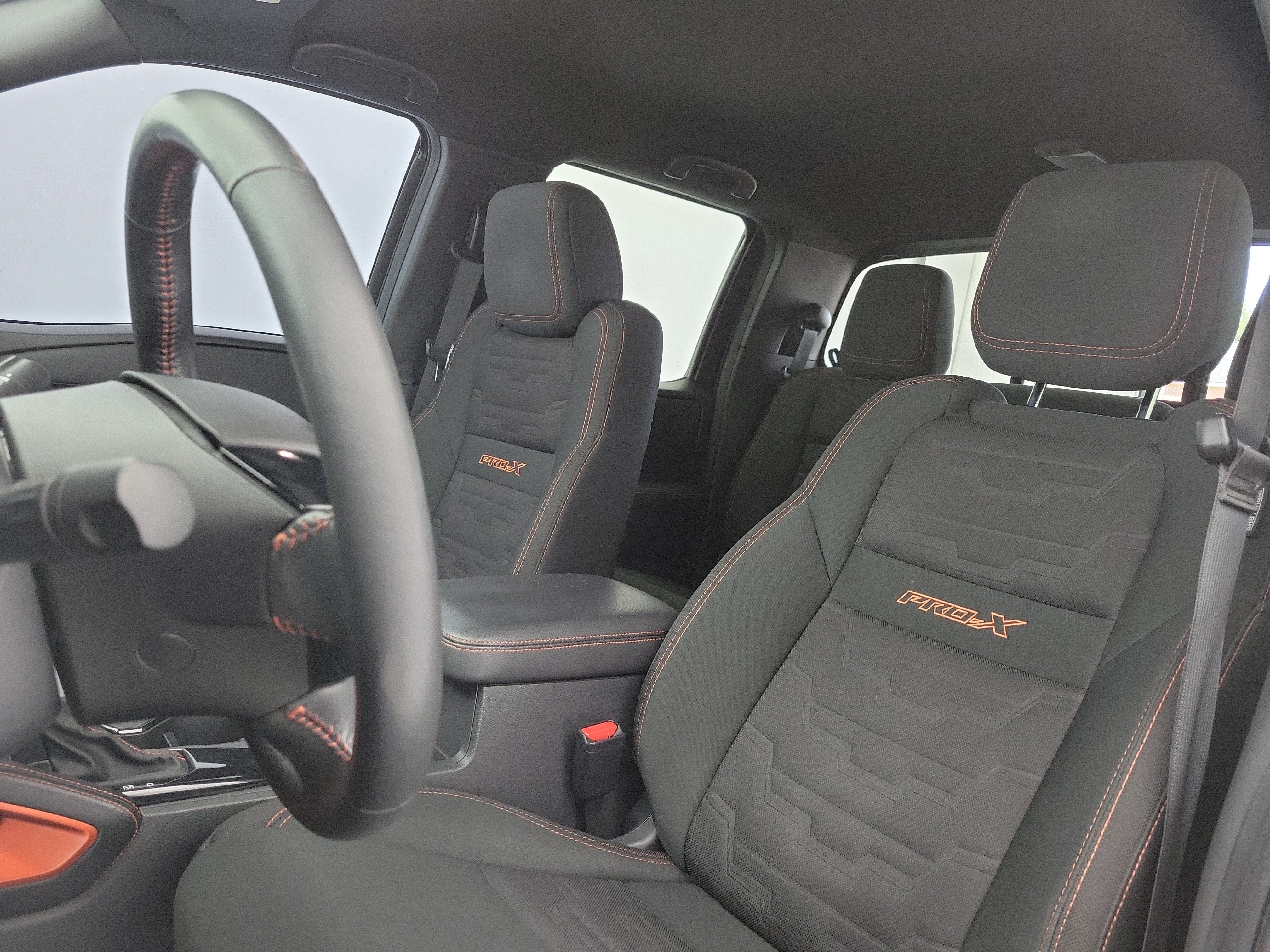 Used 2022 Deep Blue Pearl Nissan PRO-X image 17