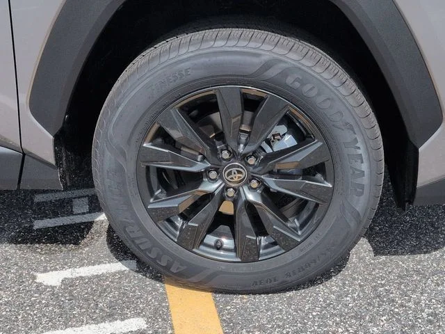 New 2026  Toyota XLE Premium image 11