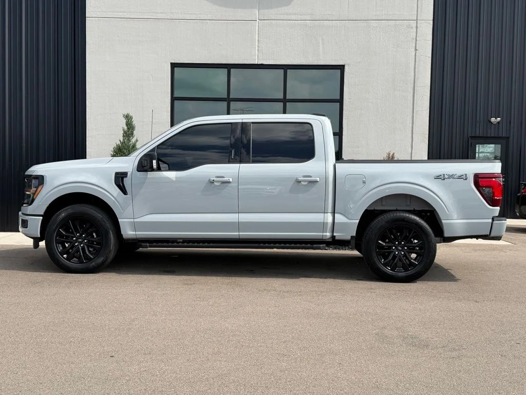 Used 2024 Gray Ford XLT image 2