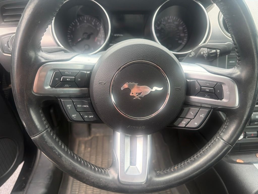 Used 2020 Black Ford GT image 14