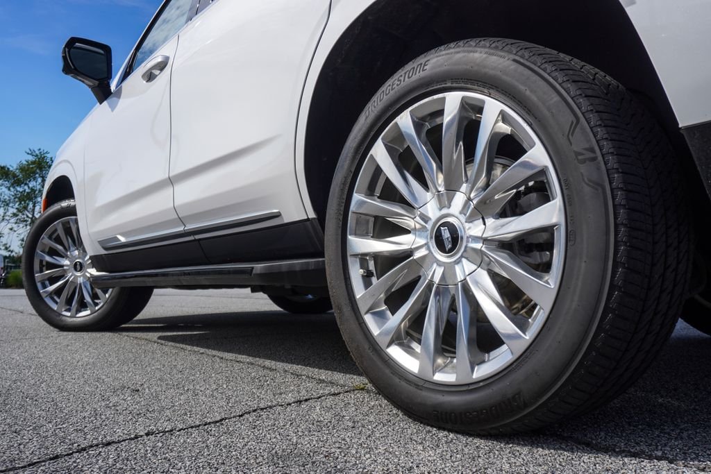 Used 2023 White Cadillac Premium Luxury image 33