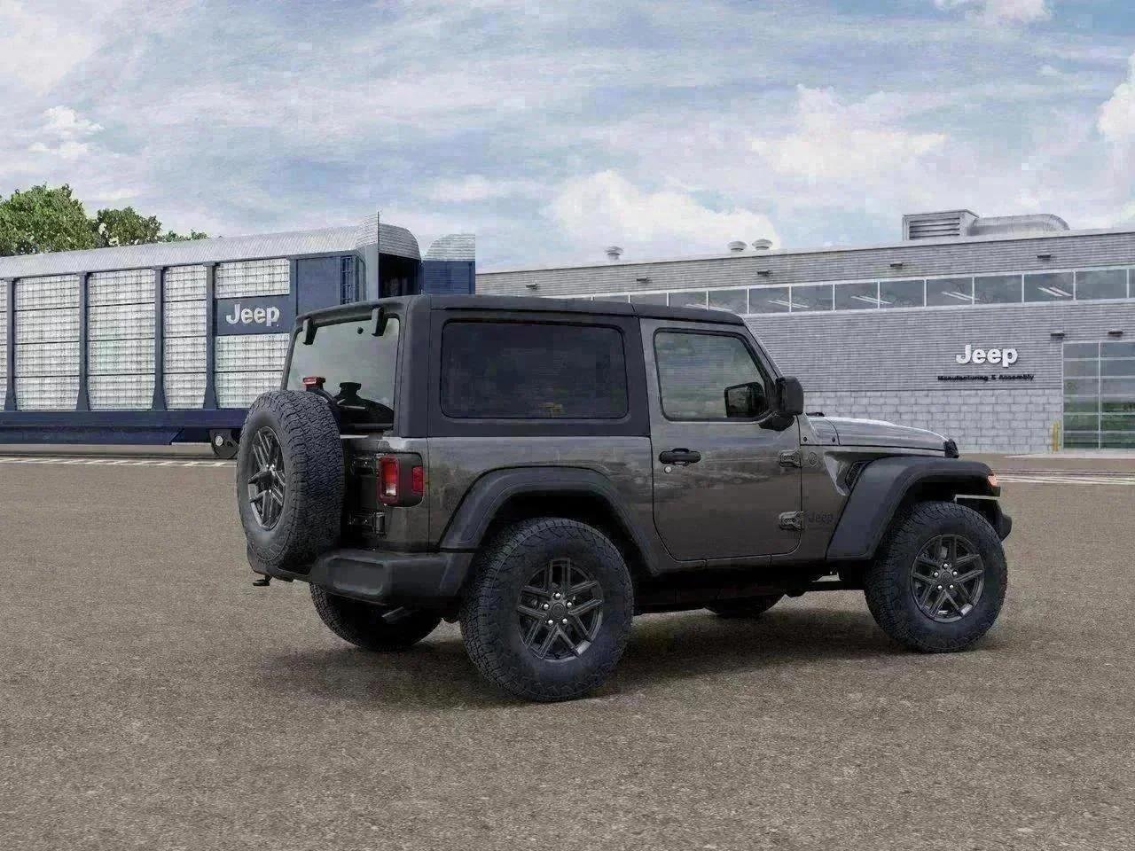 New 2026 Granite Crystal Metallic Clearcoat Jeep Sport S image 4