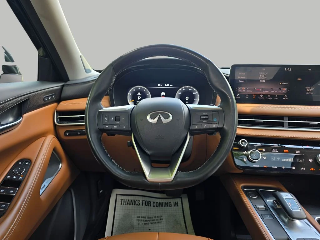 Used 2023 Mineral Black INFINITI Sensory image 22