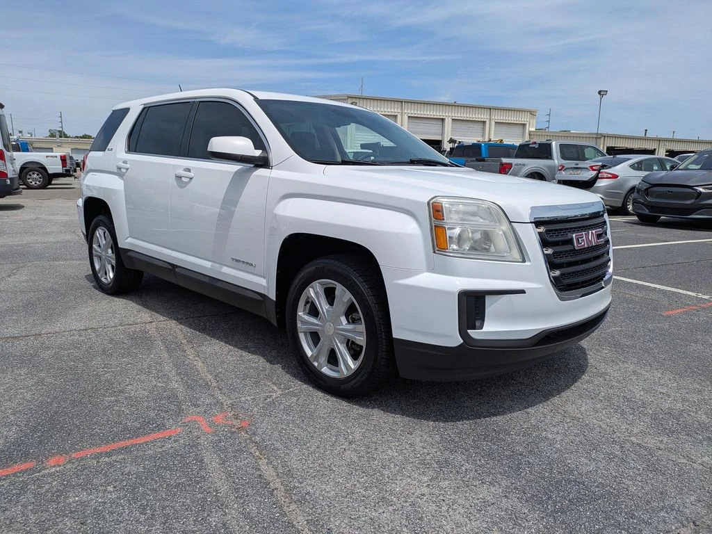 Used 2017 GMC Terrain SLE-1 with VIN 2GKALMEK8H6211032 for sale in Savannah, GA