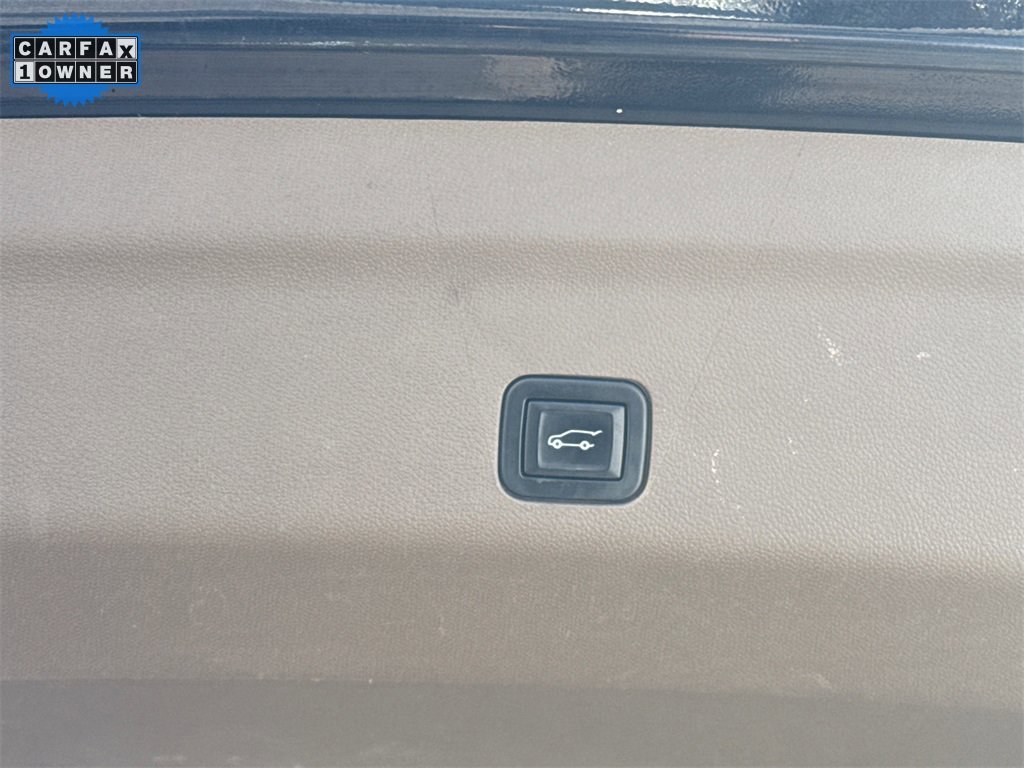 2022 GMC YUKON - Image 33