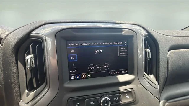 2025 GMC Sierra 2500HD Pro - Photo 7