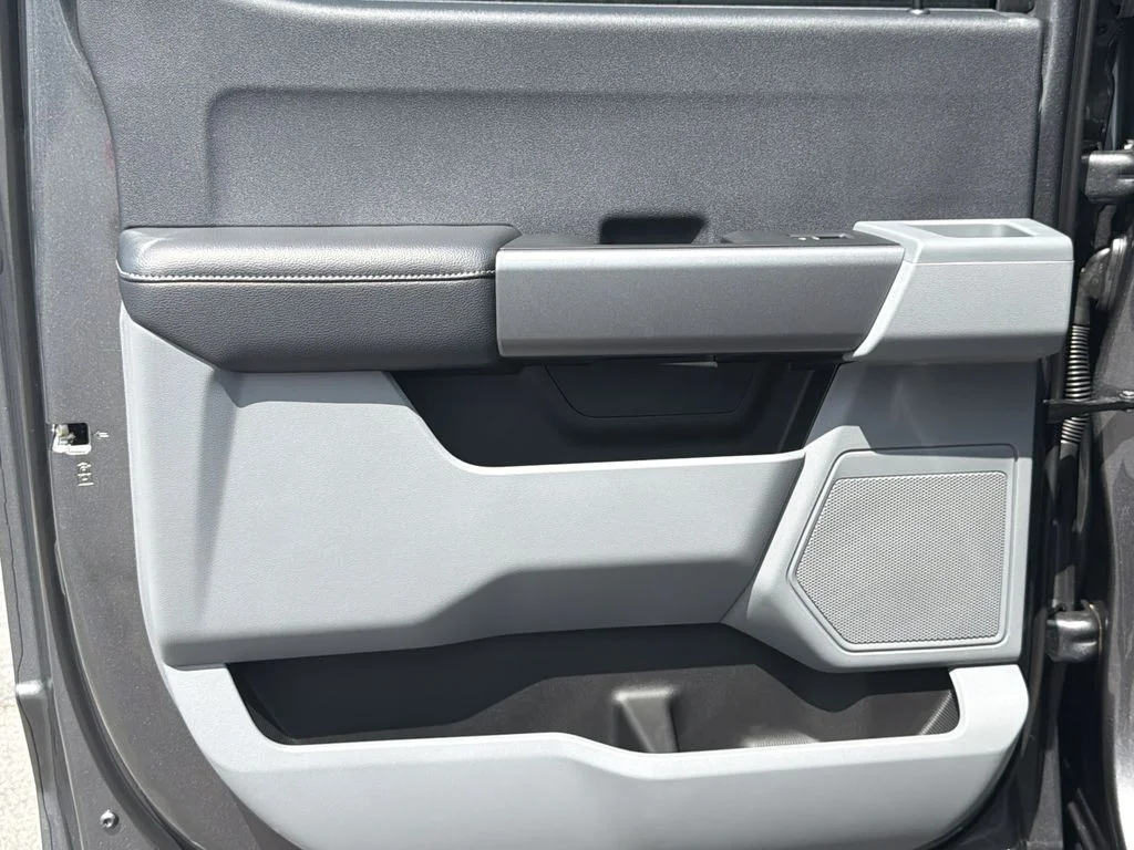 New 2026 Gray Ford XL image 16