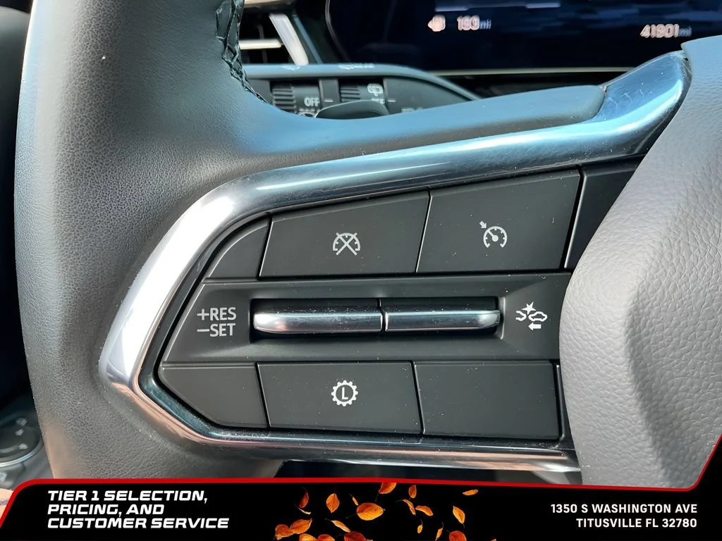 Used 2025 Lakeshore Blue Metallic Chevrolet Premier image 28