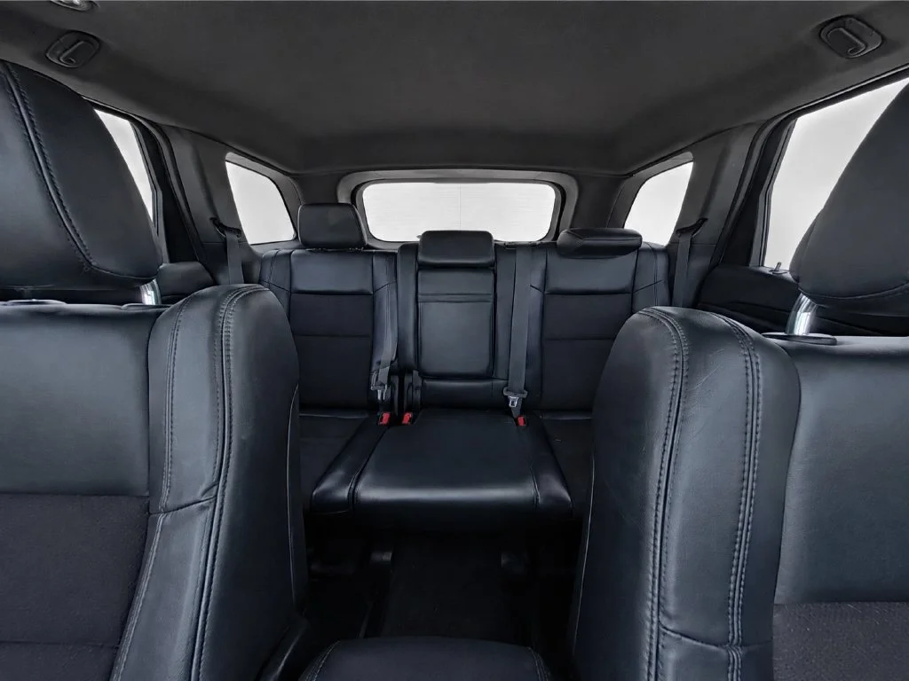 Certified Used 2020 White Jeep Altitude image 34