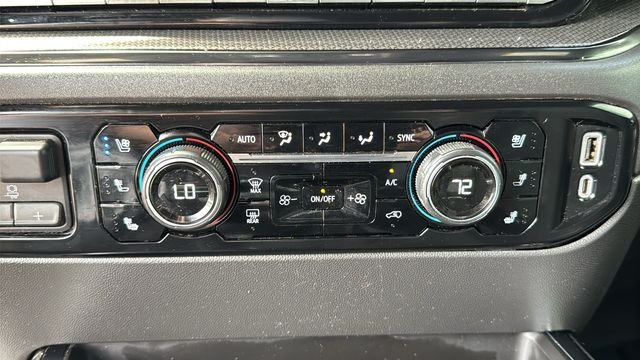 Used 2022 Glacier Blue Metallic Chevrolet ZR2 image 19